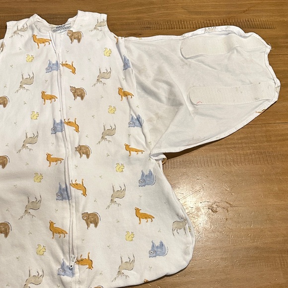 Halo Animal Print and Wave Kids Sleep Sacks - White and Gray (2 Pack) - Picture 12 of 15